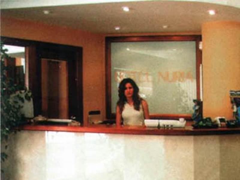 Hotel Nuria 坎佩略 外观 照片
